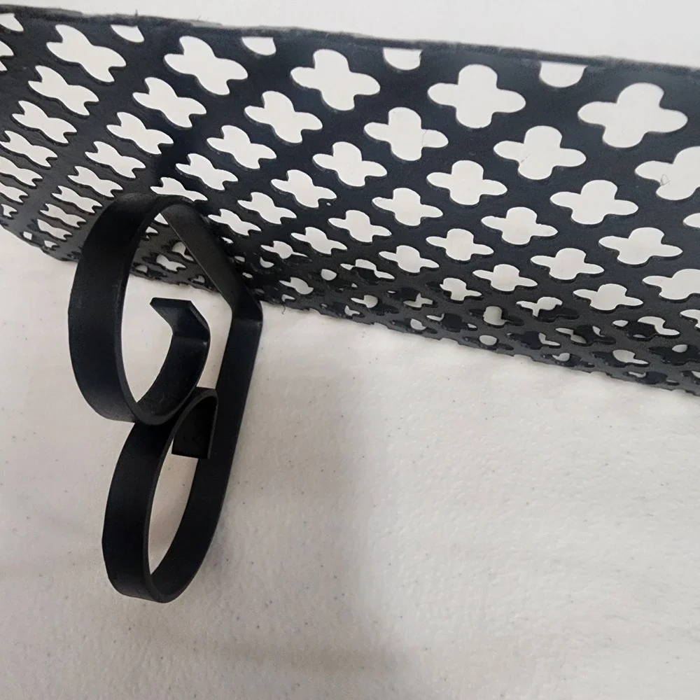 Vintage Art Deco Black Pierced Metal Display Wall Shelf~clover heart